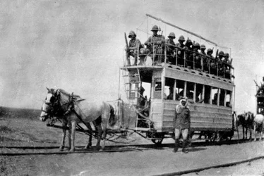 Tram pulled by horses, on the way to Kut